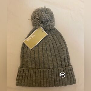 nwt michael kors beanie